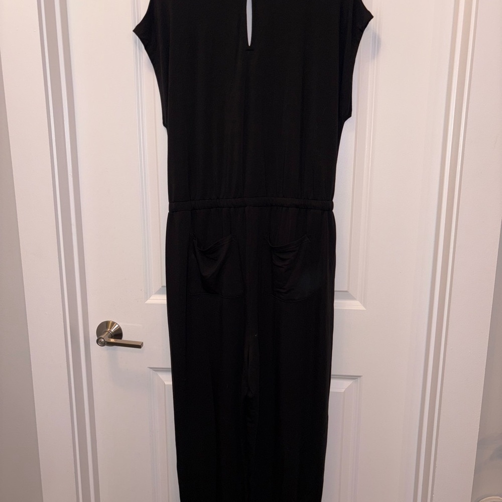 Black Cap Sleeve Jumpsuit